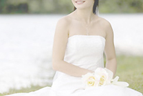 La sposa e il suo bouquet, Agenzia Minevarte Nozze d'Autore