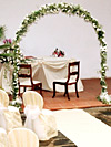 Arco con fiori per altare, Agenzia Minervarte